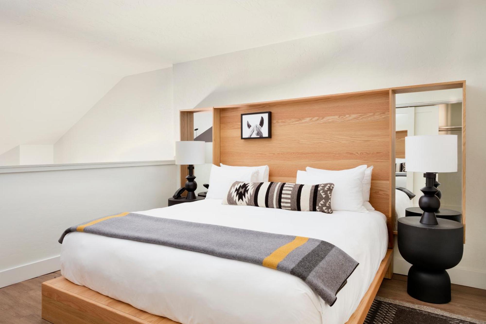 Gravity Haus Jackson Hole 3*